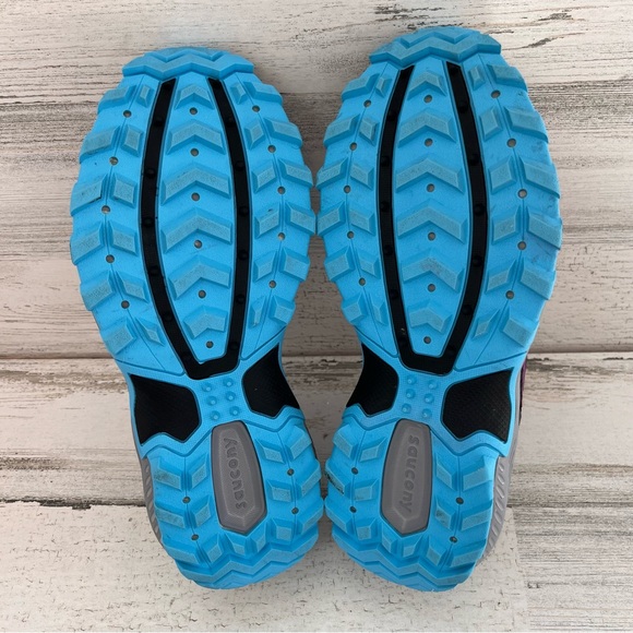 Saucony Women’s Excursion TR 15 Trail Running Shoes Size 7 In Black/Cranberry - Picture 9 of 9